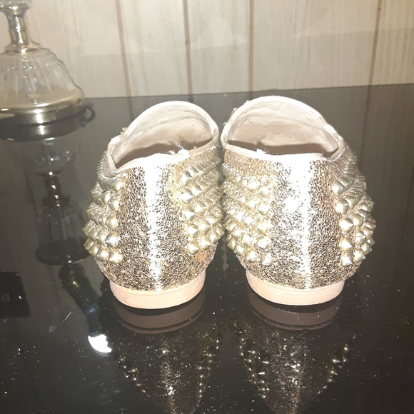 Gold studded/spike flats - Picture 3 of 5